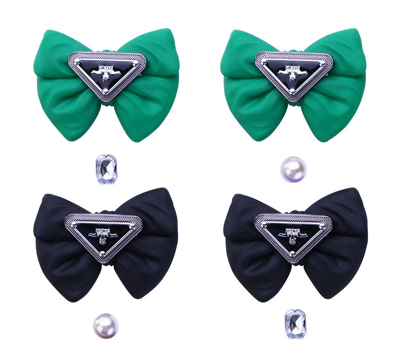 1pcs Bowknot 방해물 매력 녹색 파란색 흰색 검은 색 활 PVC 신발 액세서리 커플 어린이 선물 장식