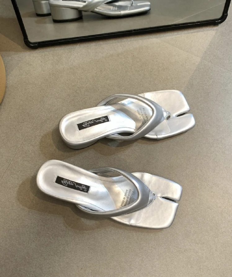 여름 슬리퍼 패션 여성 신발 레이디 야외 실내 해변 신발 캐주얼 아름다운 귀여운 신발 샌들 뜨거운 판매 플랫 슬리퍼 여름 해변 슬라이드 신발 슬리퍼 여성과 숙녀 여성을위한 캐주얼 샌들