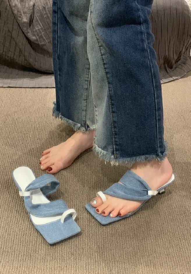 여름 슬리퍼 패션 여성 신발 레이디 야외 실내 해변 신발 캐주얼 아름다운 귀여운 신발 샌들 뜨거운 판매 플랫 슬리퍼 여름 해변 슬라이드 신발 슬리퍼 여성과 숙녀 여성을위한 캐주얼 샌들