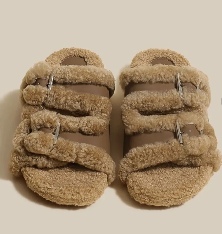 겨울 패션 부드럽고 따뜻한 컴포트 플랫 모피 슬리퍼 브랜드 디자이너 슬립 온 로퍼 뮬 캐주얼 실내