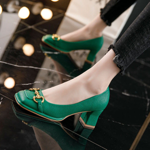 여성용 로퍼 캐주얼 모카신 여성용 편안한 경량 페니 로퍼 플랫폼 Dressy Shoes 견인 단독 지옥 사무용 신발