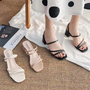 두꺼운 뒤꿈치 신발 사용자 정의 로고 외부 착용 펌프 여성 샌들 슬리퍼