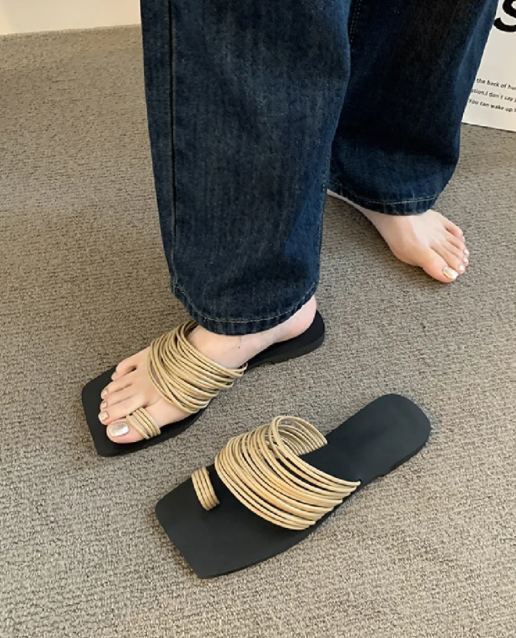 여름 슬리퍼 패션 여성 신발 레이디 야외 실내 해변 신발 캐주얼 아름다운 귀여운 신발 샌들 뜨거운 판매 플랫 슬리퍼 여름 해변 슬라이드 신발 슬리퍼 여성과 숙녀 여성을위한 캐주얼 샌들