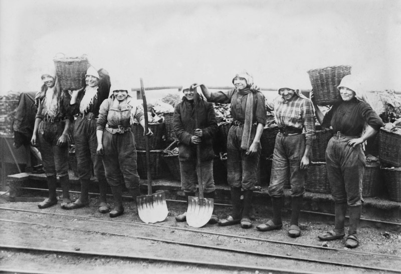 여성용 나막신,패션 나막신,세련된 나막신,나무 나막신,나막신 신발