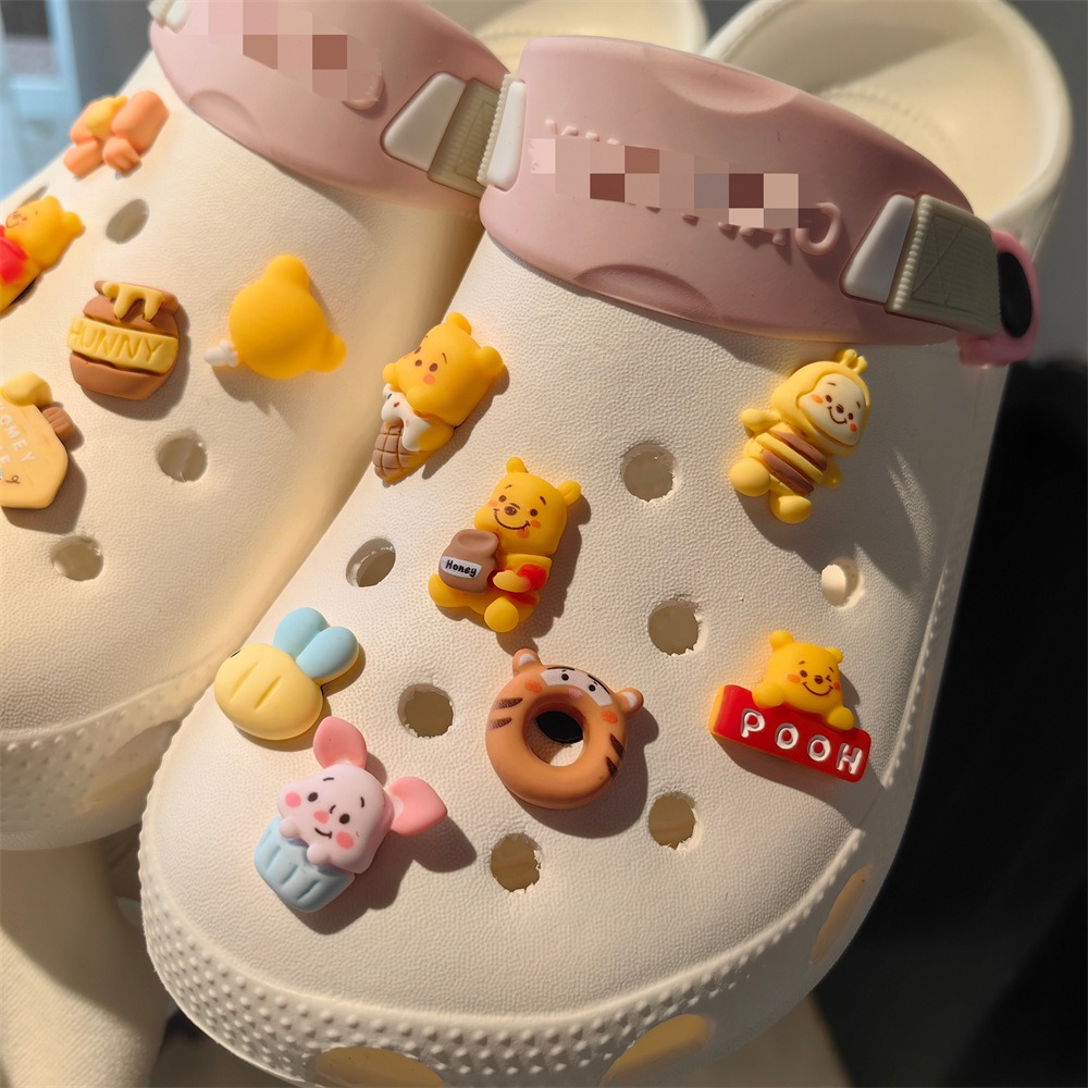 2024 여성용 나막신 카톤 참 디자이너 럭셔리 구두 참 소나무 나막신 맞춤 매력 Femme 도매